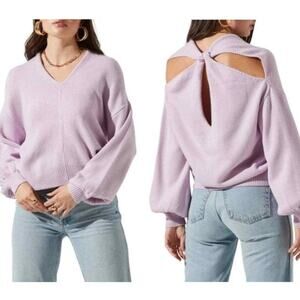 Astr the Label lilac pink purple cutout back twist sweater puff sleeve